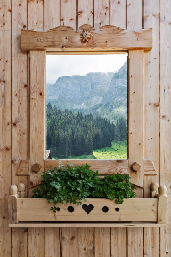 Berggasthaus Hoellensteinhuette Hotell Tux Exteriör bild